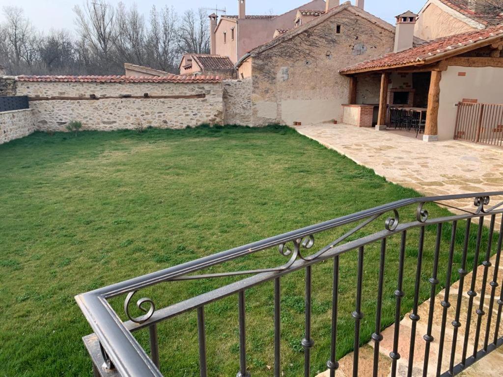 Los Arenales De Arcones Colladillo Екстер'єр фото